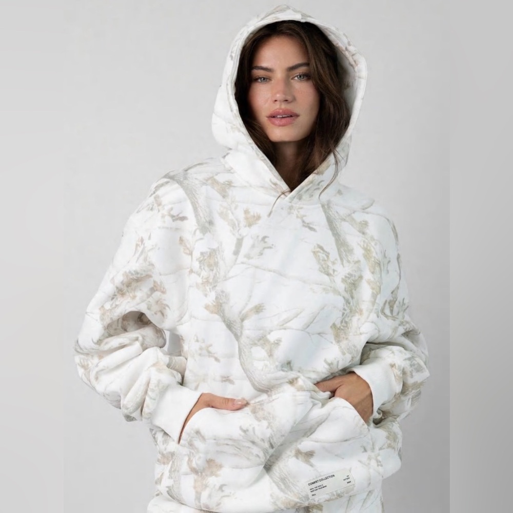 Comfrt Camo Hoodie | White Oak | Over Sized | New Never Worn